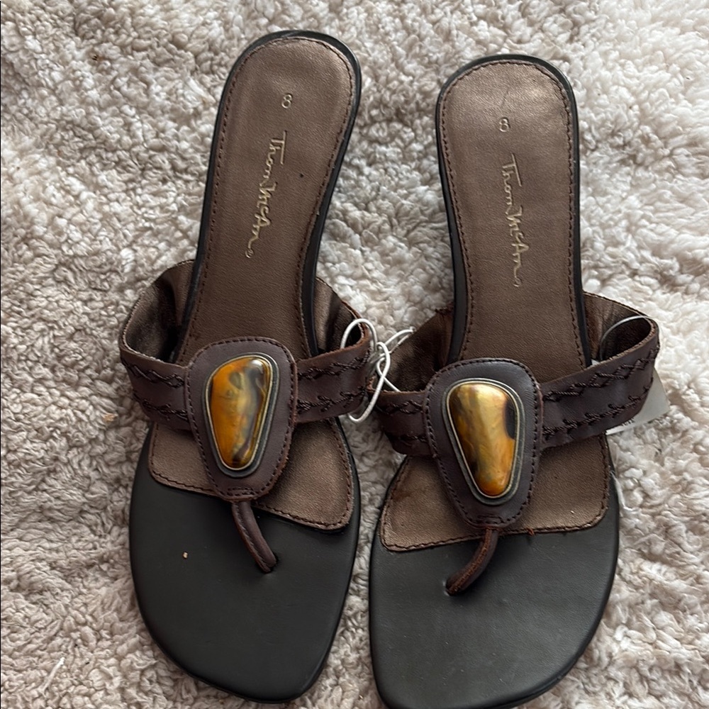 Thom McAn Brown Women's Sandals